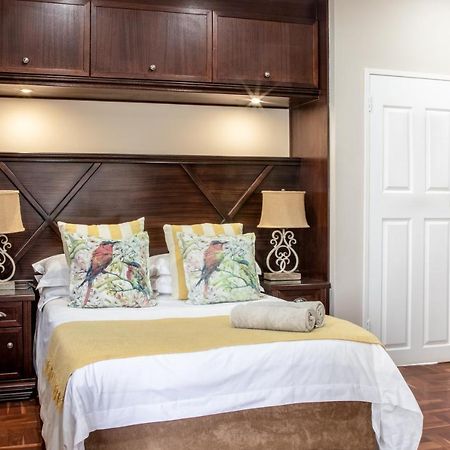 פוצ'פסטרום Adato Guesthouse מראה חיצוני תמונה